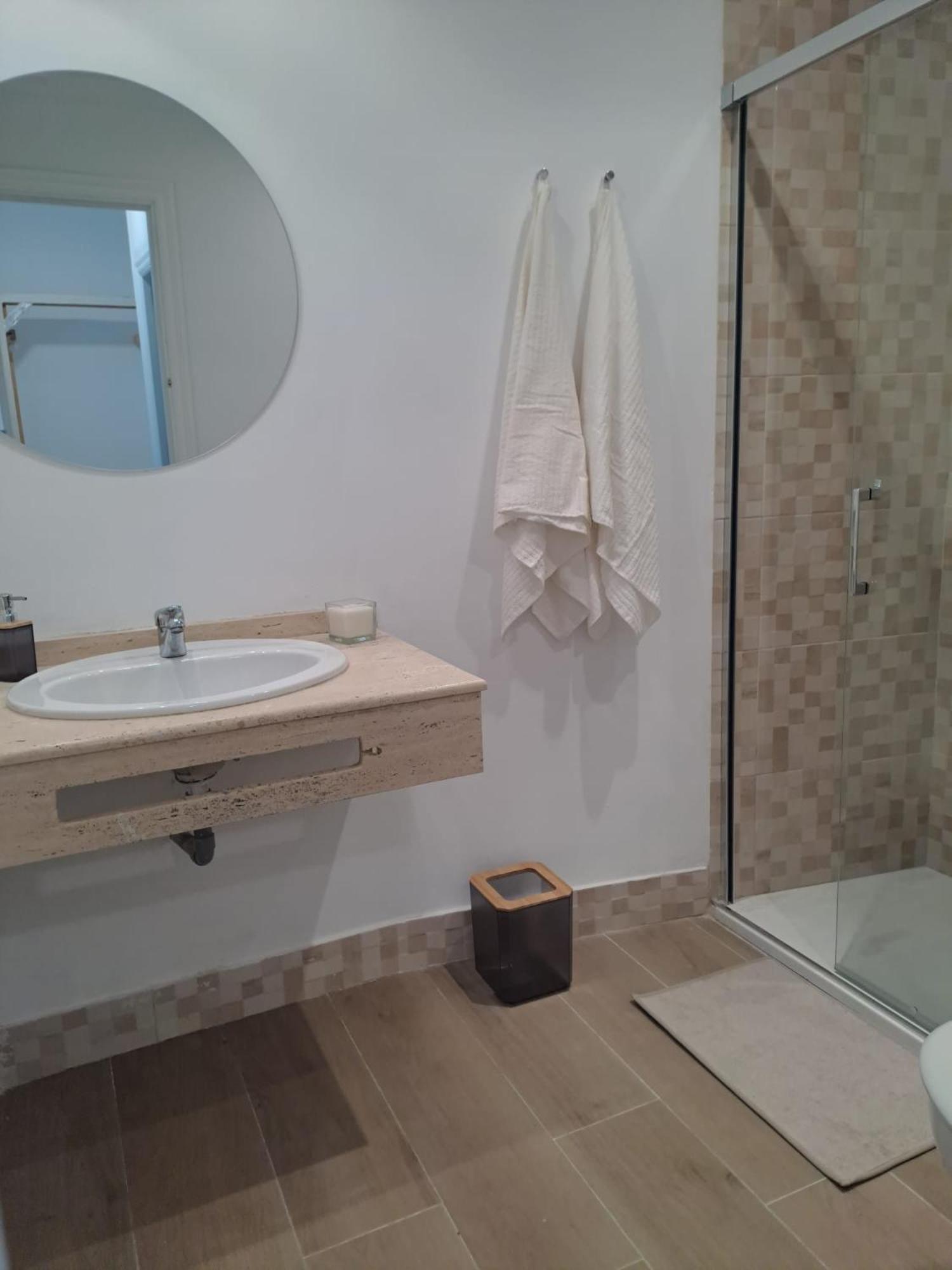 Apartamento Compartido Hab Privadas Playa De La Caleta Cadiz Dış mekan fotoğraf